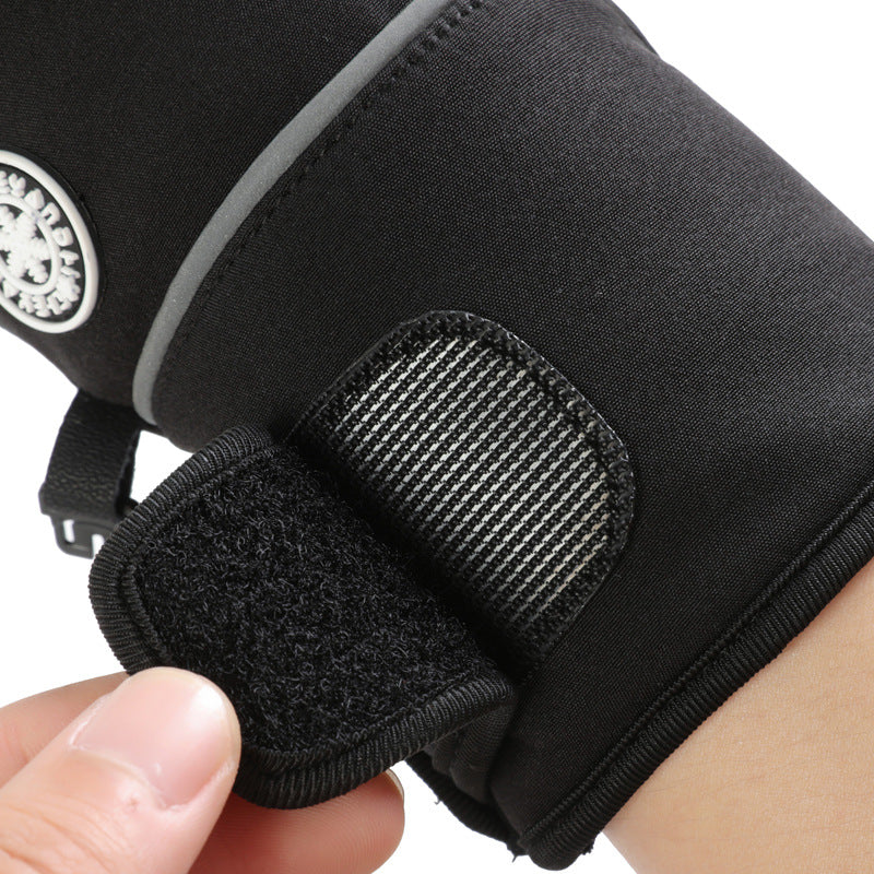 Waterproof ski gloves